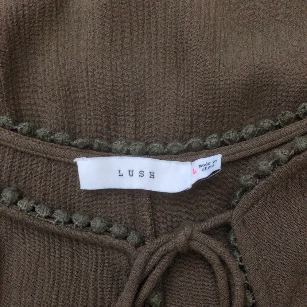 🍍Lush olive green boho peasant top - Picture 8 of 8